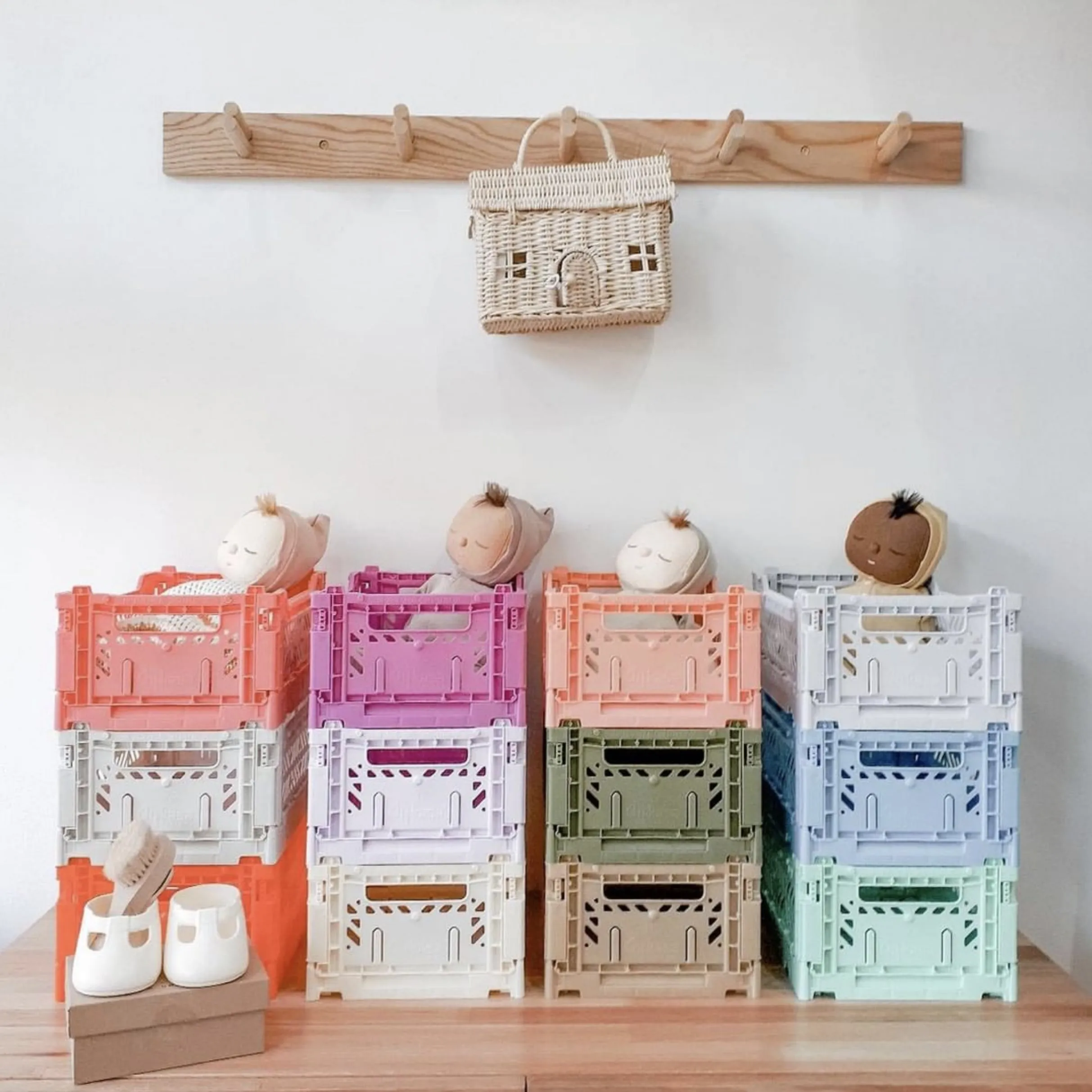 Medium Folding Crate- Arctic Blue